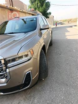 GMC Acadia